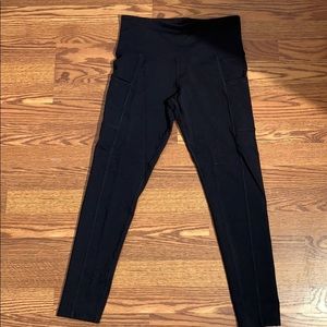 Tuff Athletics Size Medium, Side Pockets